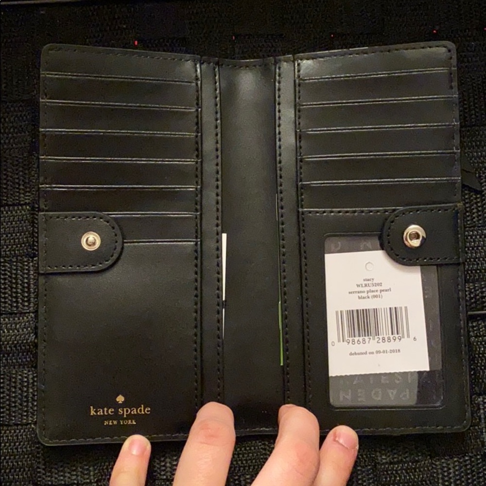 Kate Spade Wallet - Picture 4 of 4